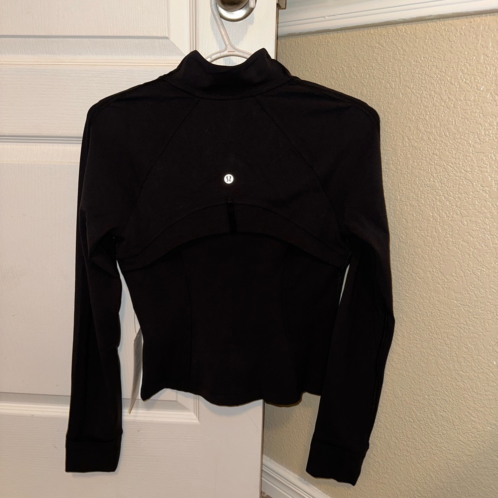 Lululemon Nulu Cropped Define Jacket